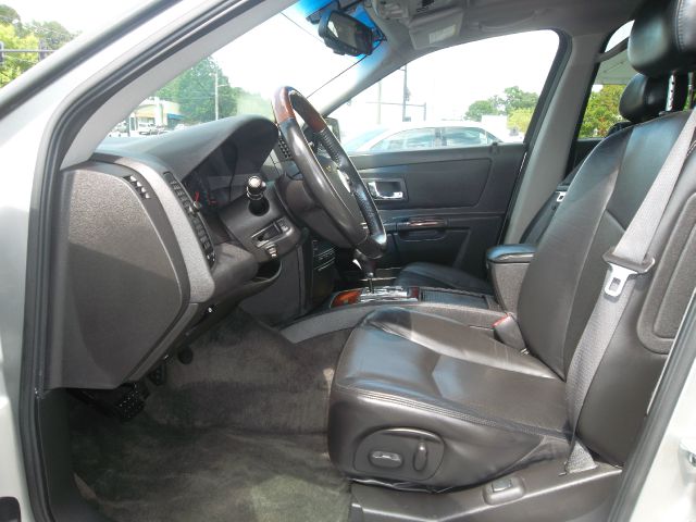 Cadillac SRX 2004 photo 6