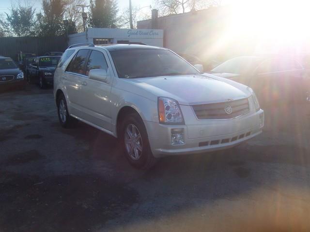 Cadillac SRX 2005 photo 4