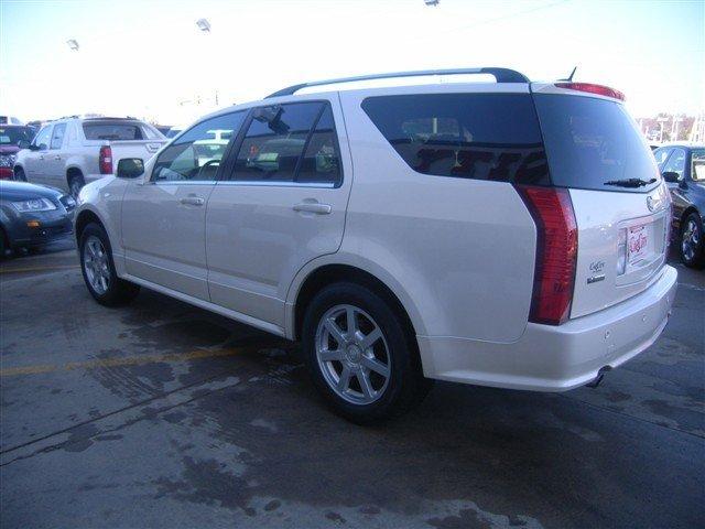 Cadillac SRX 2005 photo 3