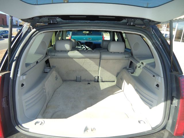 Cadillac SRX 2005 photo 1