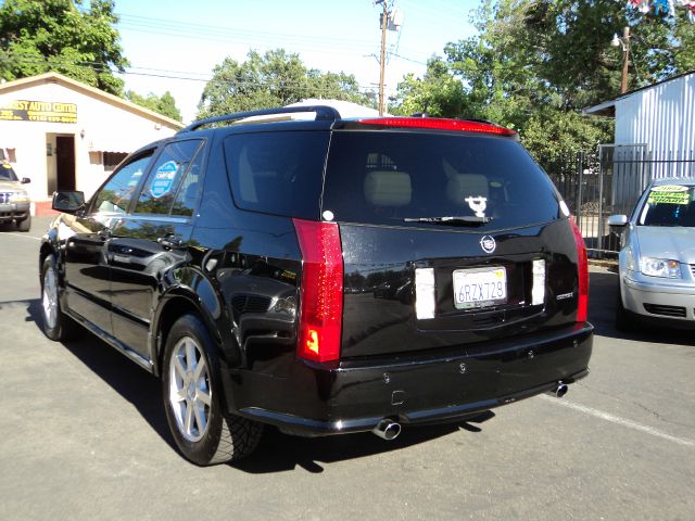Cadillac SRX 2005 photo 13