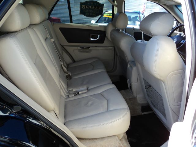 Cadillac SRX 2005 photo 18