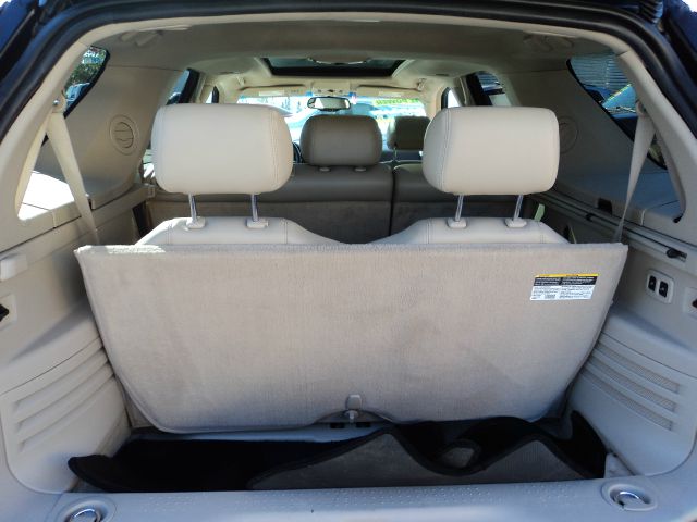 Cadillac SRX 2005 photo 28