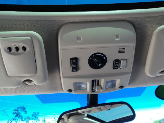 Cadillac SRX 2005 photo 30