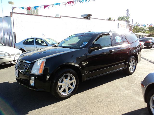 Cadillac SRX 2005 photo 4