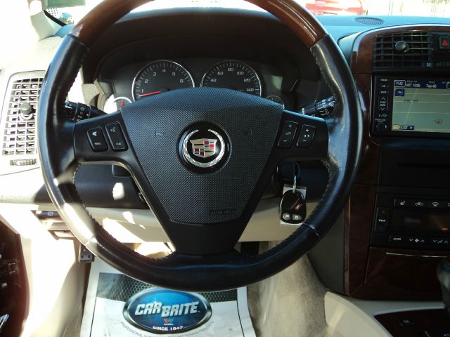 Cadillac SRX 2005 photo 7