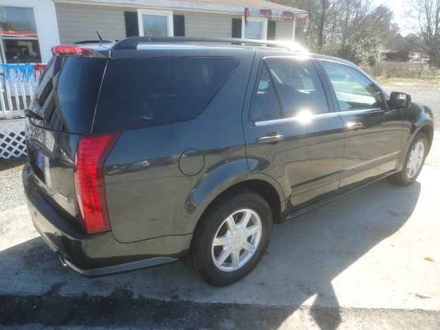 Cadillac SRX 2005 photo 4