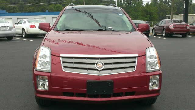 Cadillac SRX 2005 photo 1
