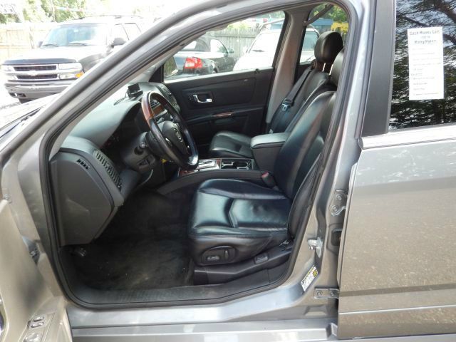 Cadillac SRX 2005 photo 3