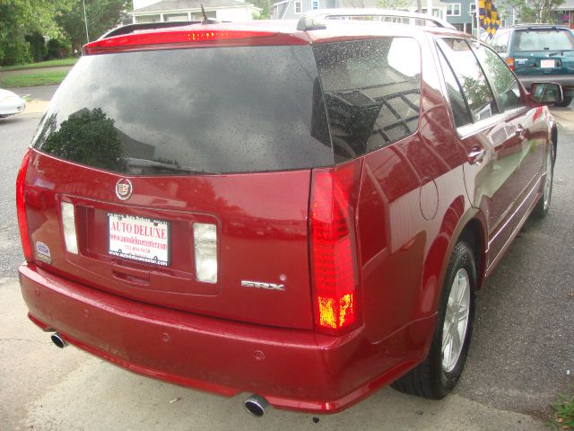 Cadillac SRX 2005 photo 1