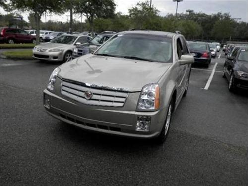 Cadillac SRX 2006 photo 2