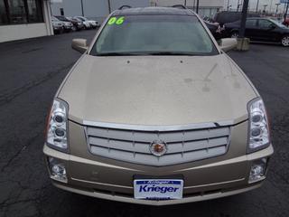 Cadillac SRX 2006 photo 3