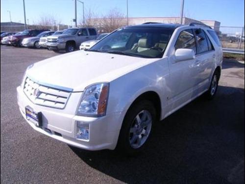 Cadillac SRX 2006 photo 2