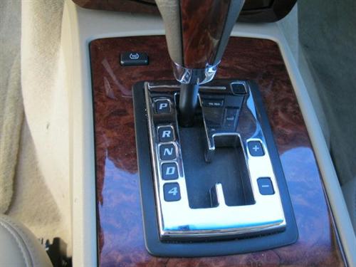 Cadillac SRX 2006 photo 4
