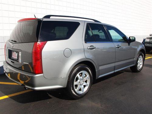 Cadillac SRX 2006 photo 2