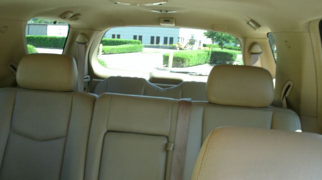 Cadillac SRX 2006 photo 4