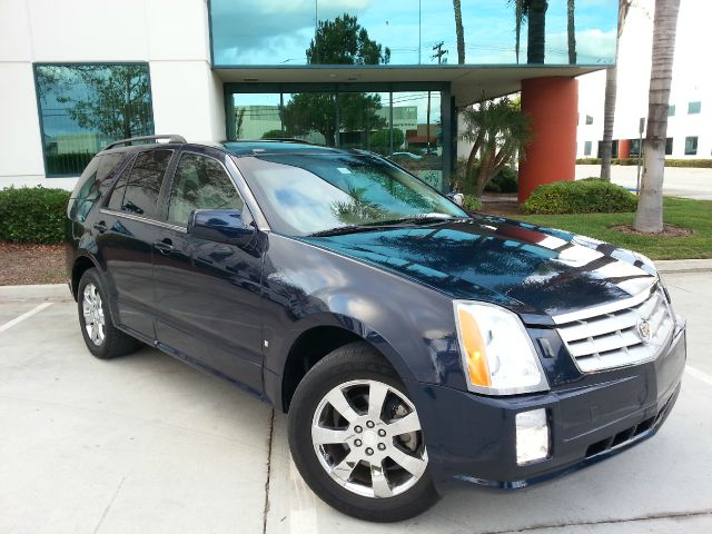 Cadillac SRX 2006 photo 1