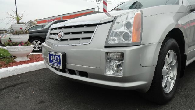 Cadillac SRX 2006 photo 1