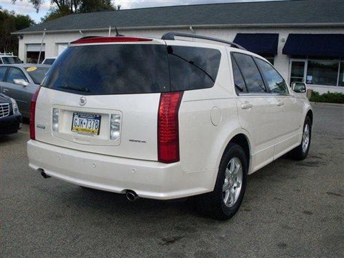 Cadillac SRX 2006 photo 1