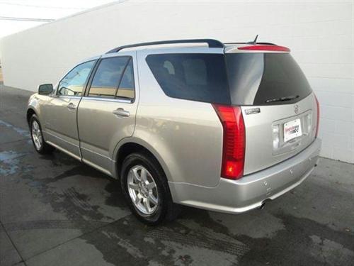 Cadillac SRX 2006 photo 2