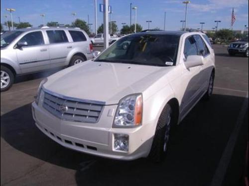 Cadillac SRX 2006 photo 2
