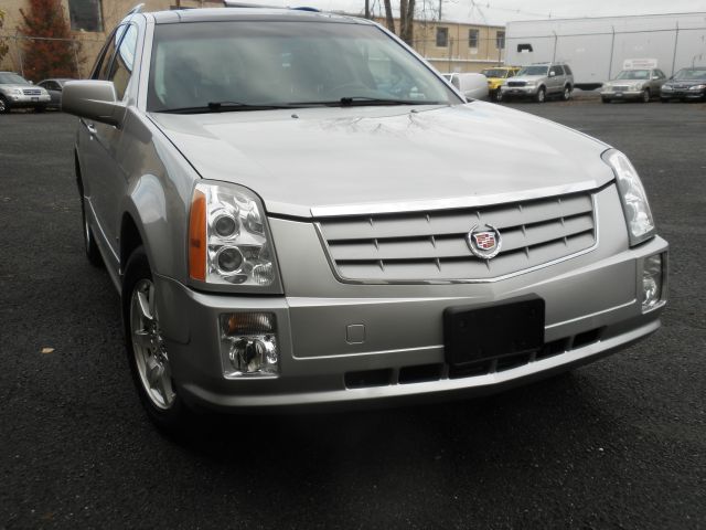 Cadillac SRX 2006 photo 1