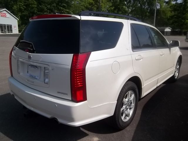 Cadillac SRX 2006 photo 1