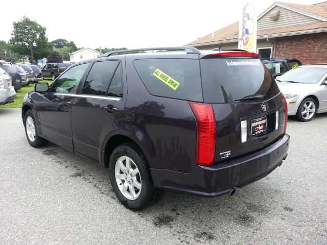 Cadillac SRX 2006 photo 2