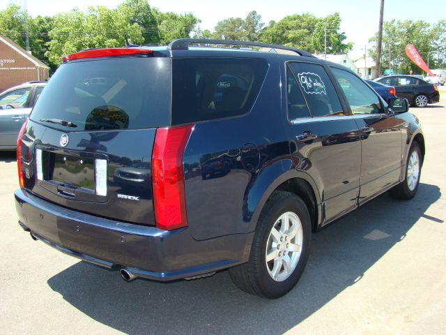 Cadillac SRX 2006 photo 1