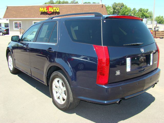 Cadillac SRX 2006 photo 4