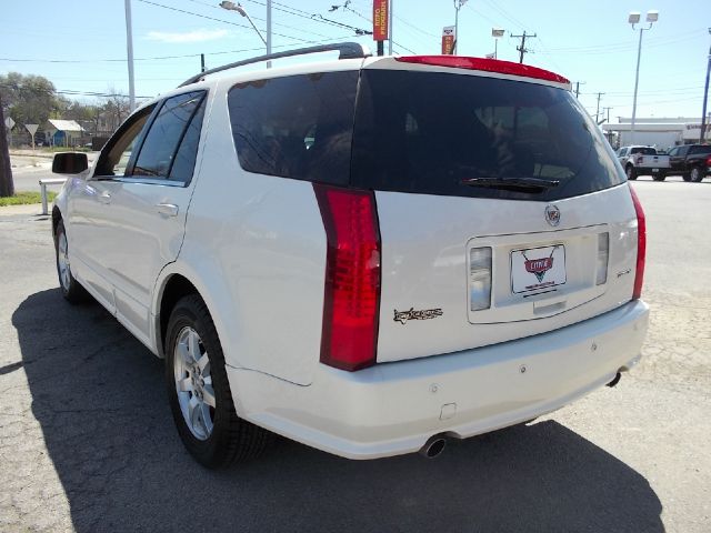Cadillac SRX 2006 photo 1