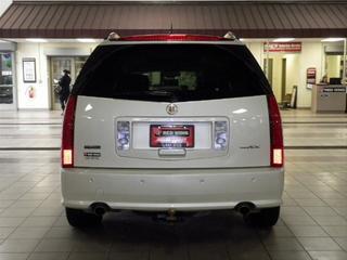 Cadillac SRX 2006 photo 2
