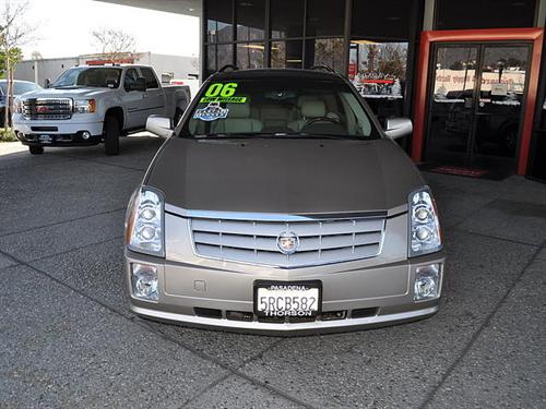 Cadillac SRX 2006 photo 1