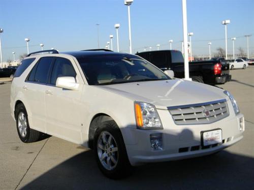 Cadillac SRX 2006 photo 2