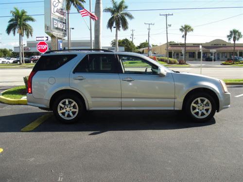 Cadillac SRX 2006 photo 1