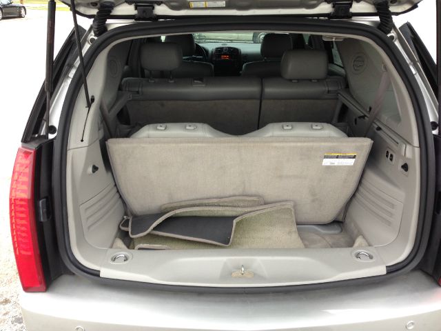 Cadillac SRX 2006 photo 1