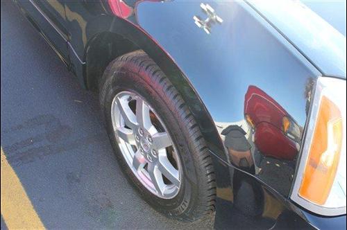 Cadillac SRX 2007 photo 1