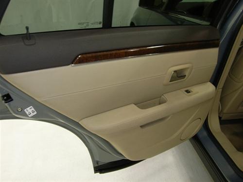 Cadillac SRX 2007 photo 1