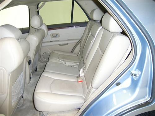 Cadillac SRX 2007 photo 2