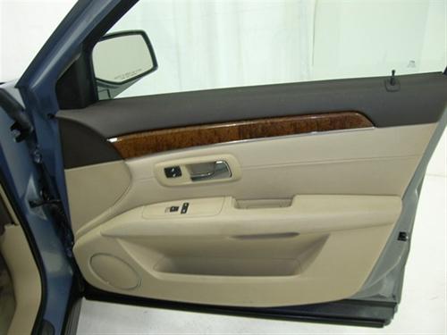 Cadillac SRX 2007 photo 4