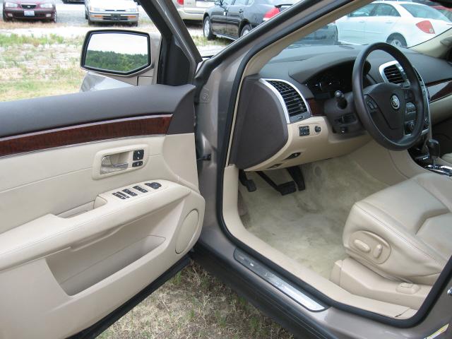 Cadillac SRX 2007 photo 1