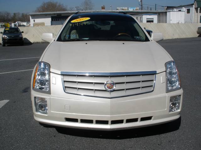 Cadillac SRX 2007 photo 1