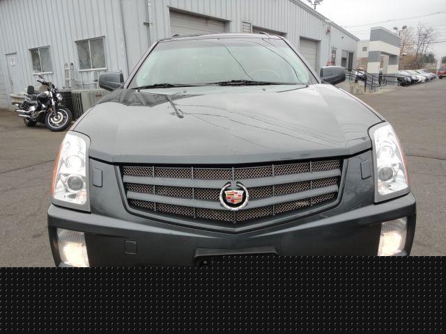 Cadillac SRX 2007 photo 2