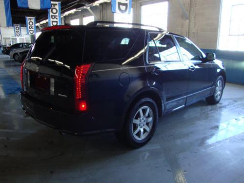 Cadillac SRX 2007 photo 1
