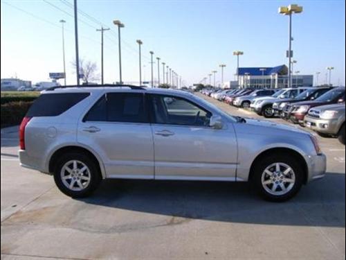 Cadillac SRX 2007 photo 1