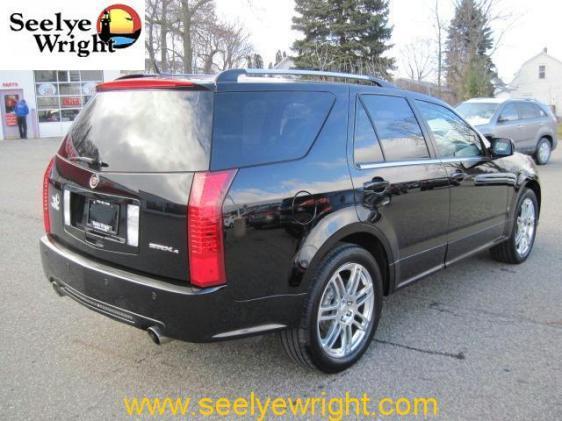Cadillac SRX 2007 photo 1
