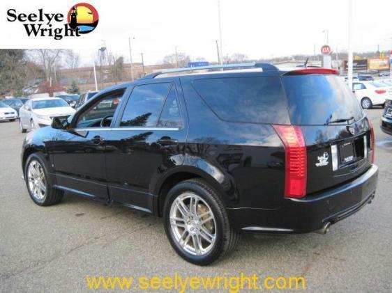Cadillac SRX 2007 photo 2