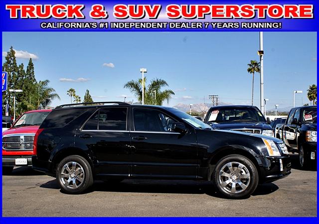 Cadillac SRX 2007 photo 2