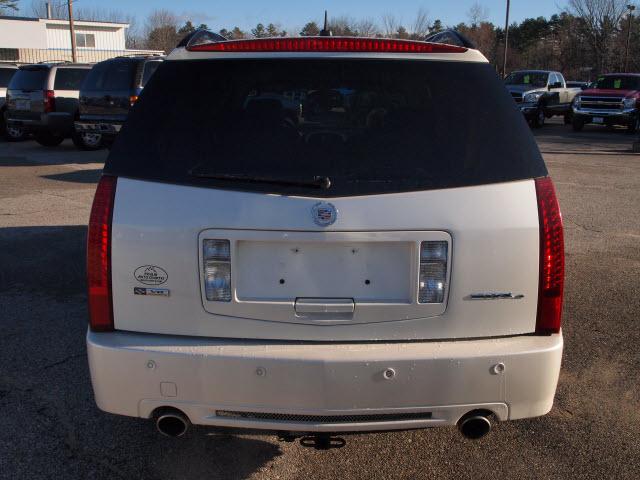 Cadillac SRX 2007 photo 2