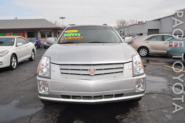 Cadillac SRX 2007 photo 4